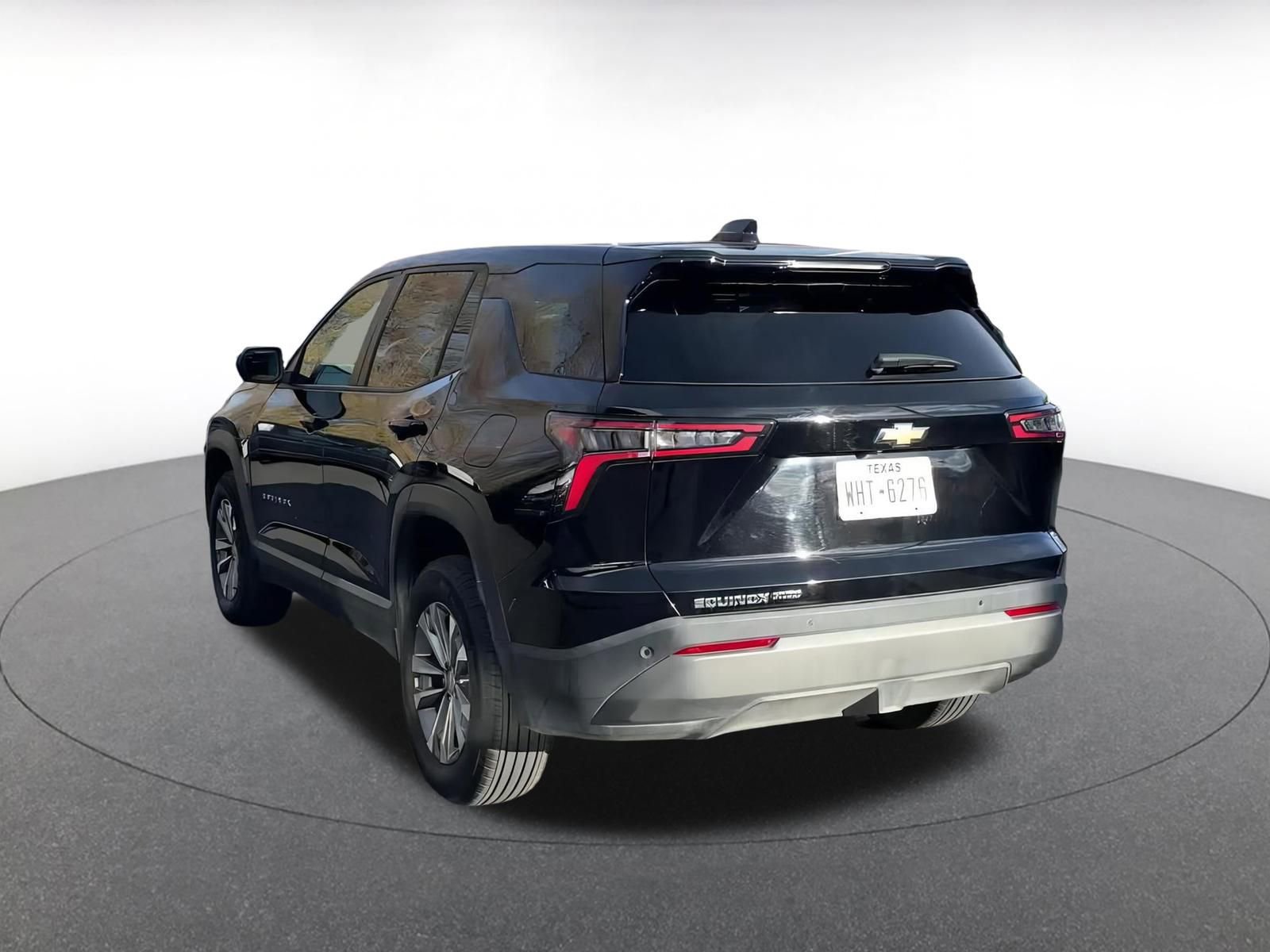 Used 2025 Chevrolet Equinox LT image 11