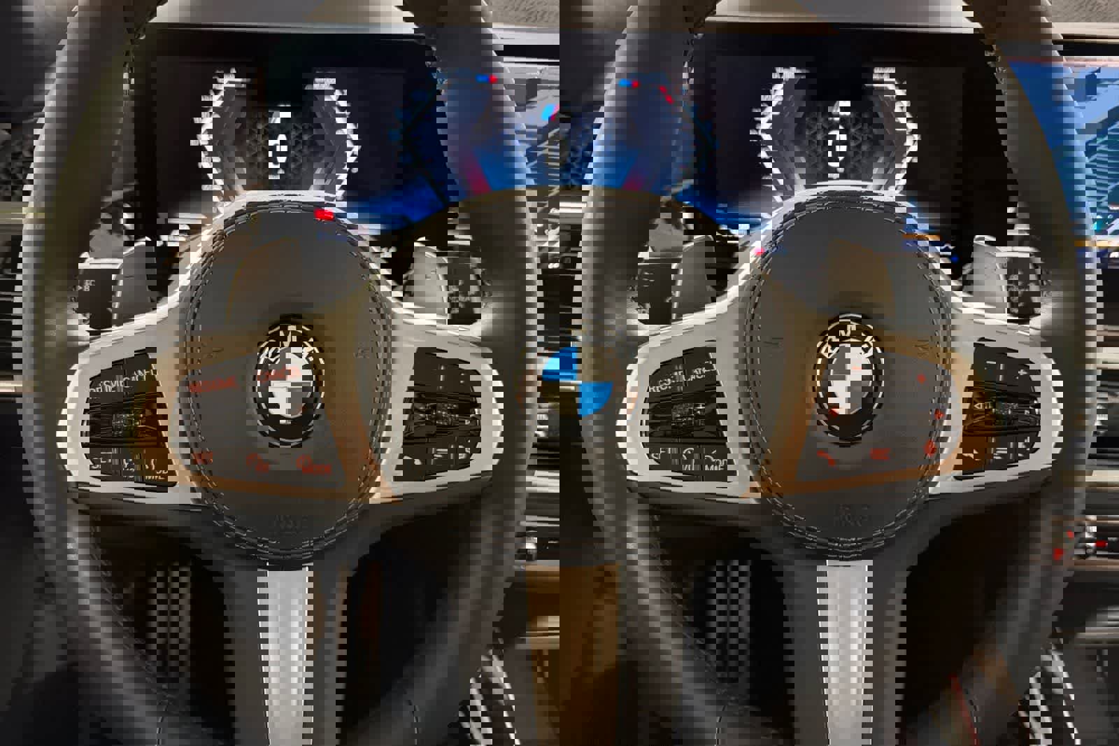 Certified 2024 BMW X7 xDrive40i w/ M Sport Package image 24