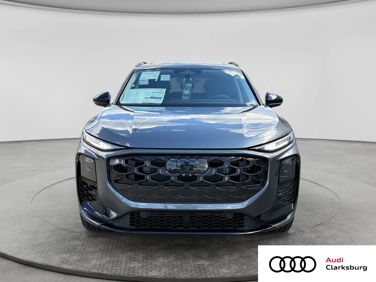 New 2026 Audi Q3 quattro 2.0T AWD/4WD image 2