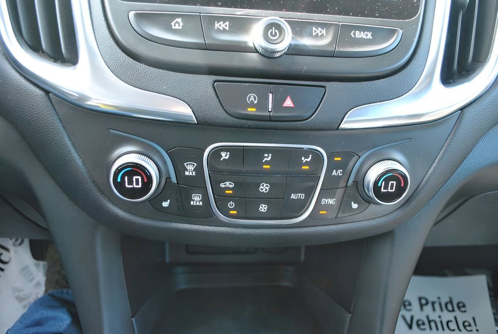 Used 2022 Chevrolet Equinox LT AWD/4WD image 11
