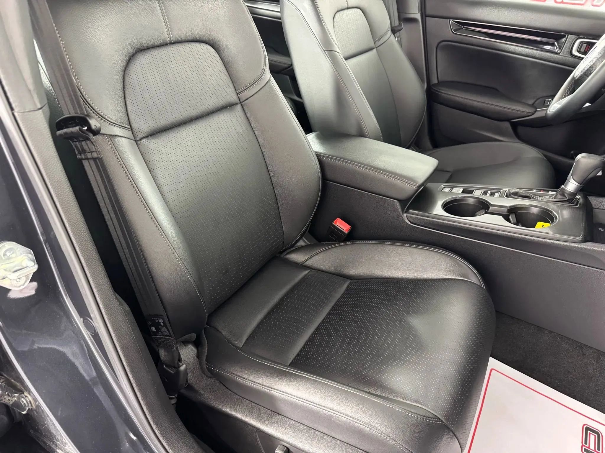 Used 2025 Honda Civic Sport Touring image 37