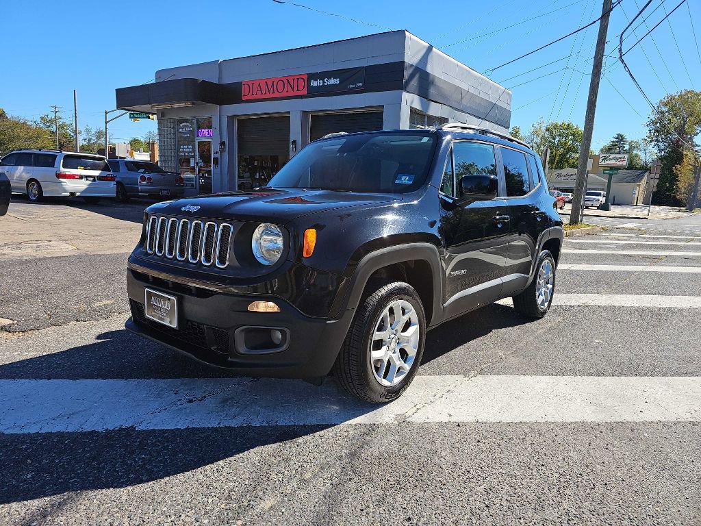 Used 2017 Jeep Renegade Latitude image 1