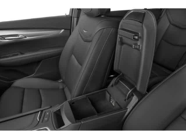 Certified 2024 Cadillac XT6 Premium Luxury w/ Technology Package FWD image 17
