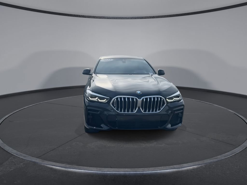 Used 2023 BMW X6 xDrive40i w/ M Sport Package AWD/4WD image 3