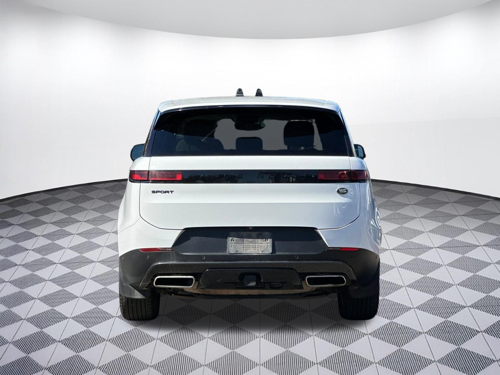 Used 2023 Land Rover Range Rover Sport SE AWD/4WD image 9