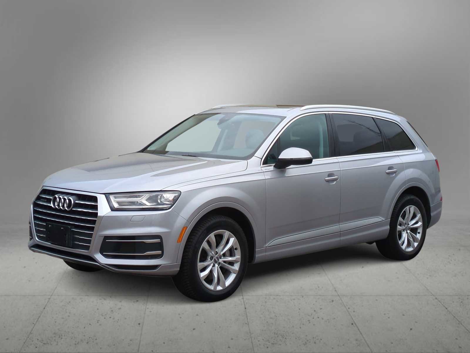 Used 2019 Audi Q7 2.0T Premium w/ Convenience Package image 4