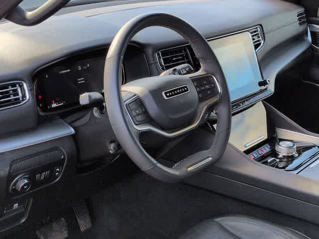 Used 2024 Jeep Wagoneer Series II AWD/4WD image 10