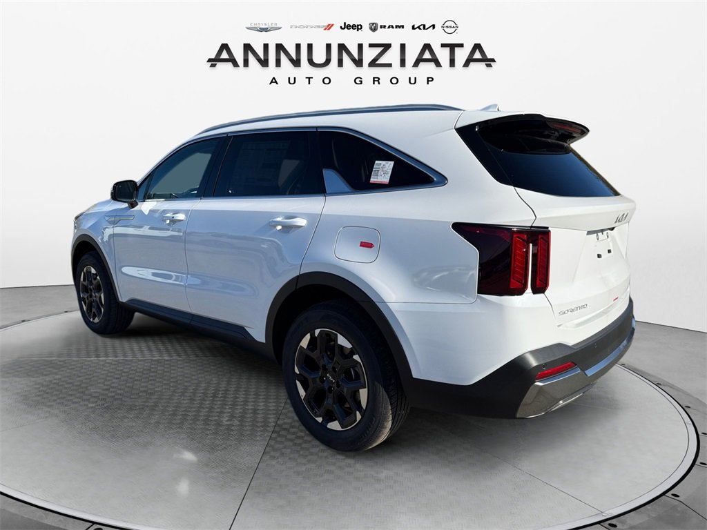 New 2026 Kia Sorento S image 3