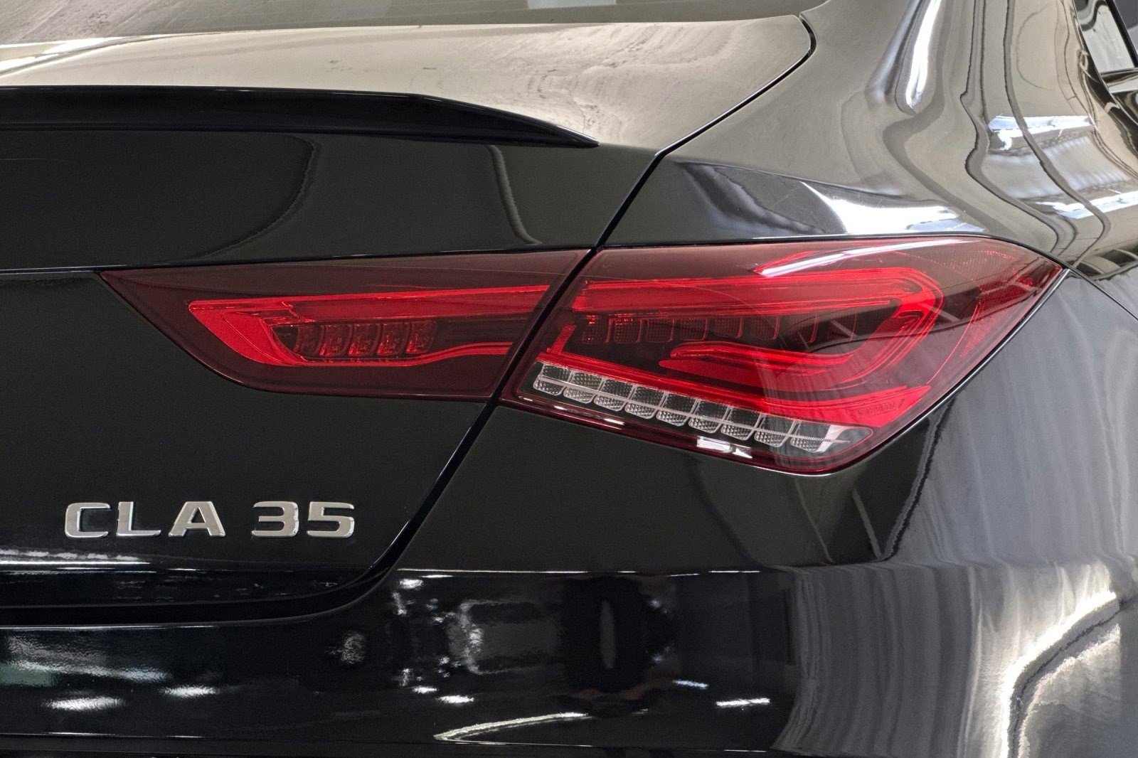 Used 2023 Mercedes-Benz CLA 35 AMG 4MATIC image 12