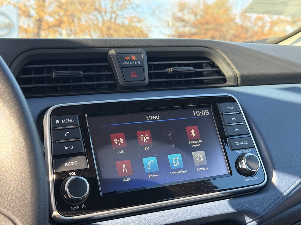 New 2025 Nissan Versa SV w/ Trunk Package image 23