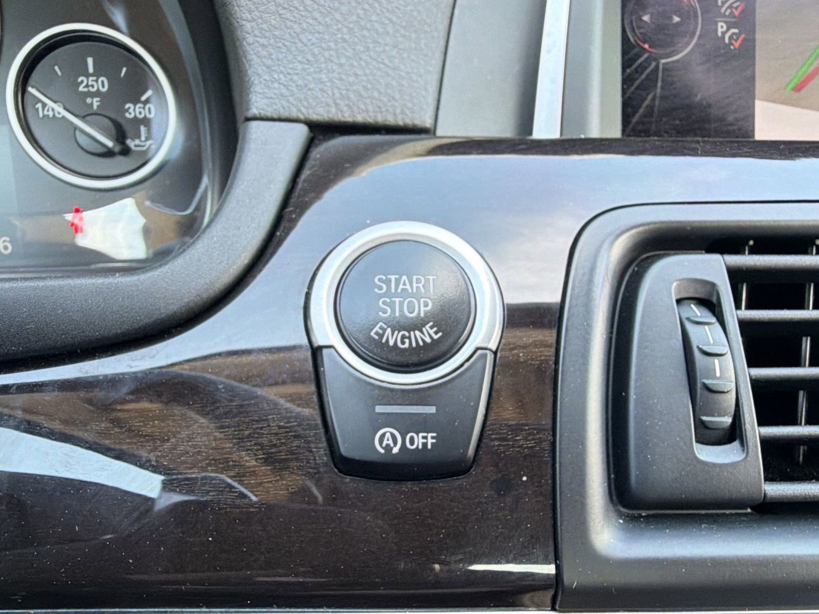 Used 2016 BMW 528i Sedan image 25