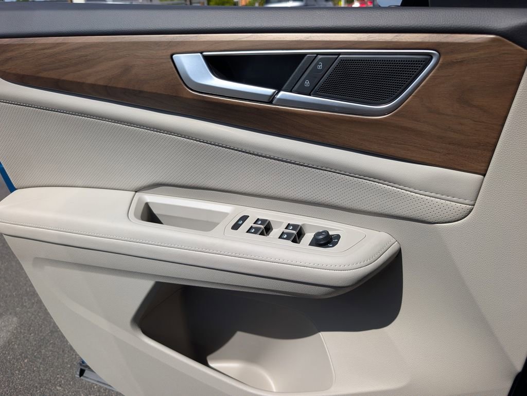 New 2025 Volkswagen Atlas SE image 20