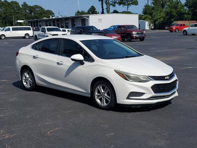 Certified 2017 Chevrolet Cruze LT w/ Convenience Package FWD image 32