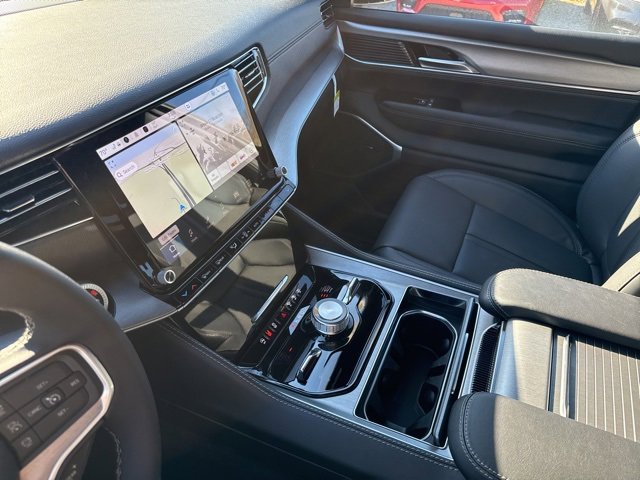 New 2025 Jeep Wagoneer L Series II w/ Convenience Group I image 53