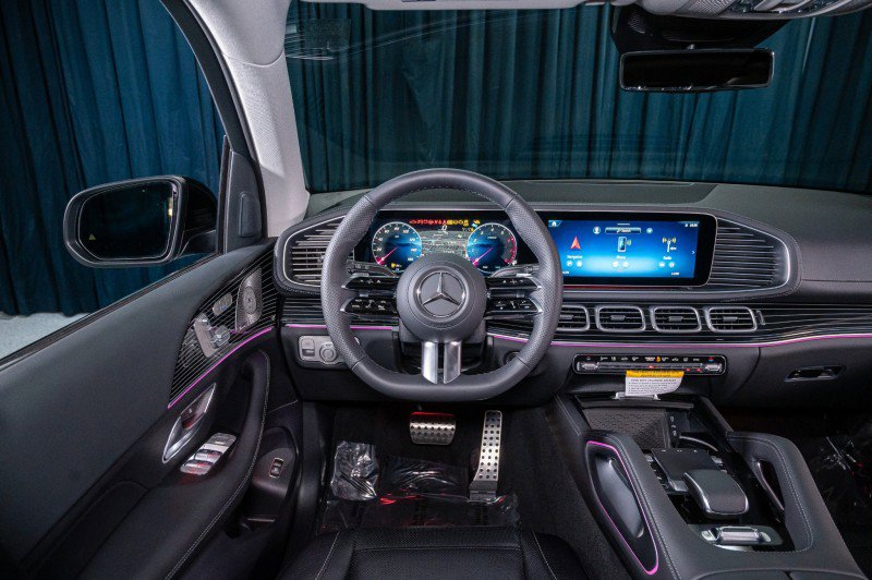 New 2026 Mercedes-Benz GLS 450 4MATIC image 15