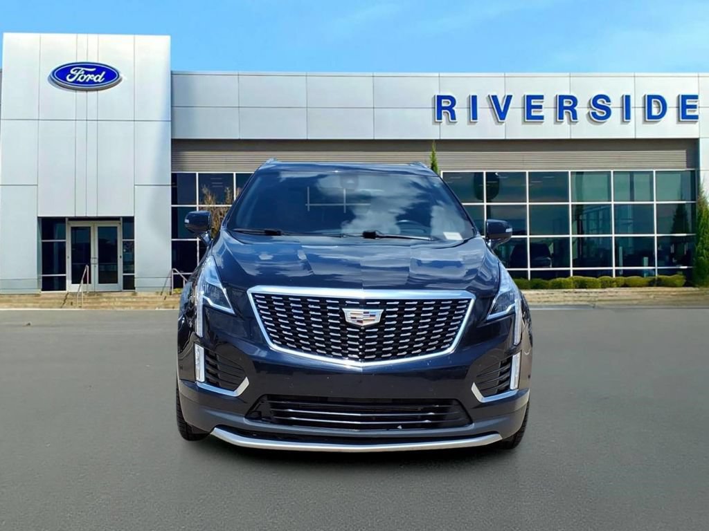 Used 2022 Cadillac XT5 Premium Luxury w/ Technology Package AWD/4WD image 2