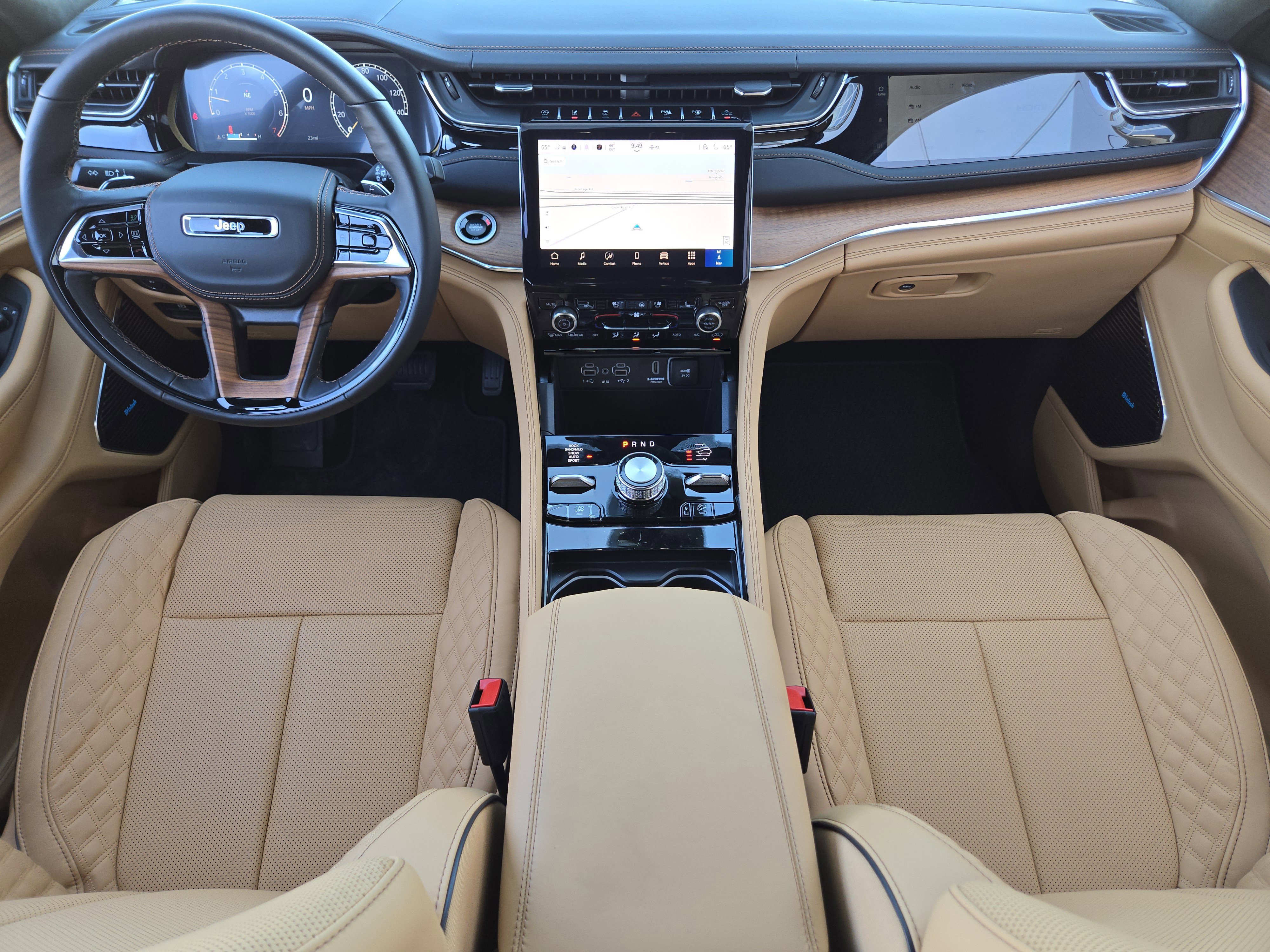 New 2025 Jeep Grand Cherokee L Summit image 2