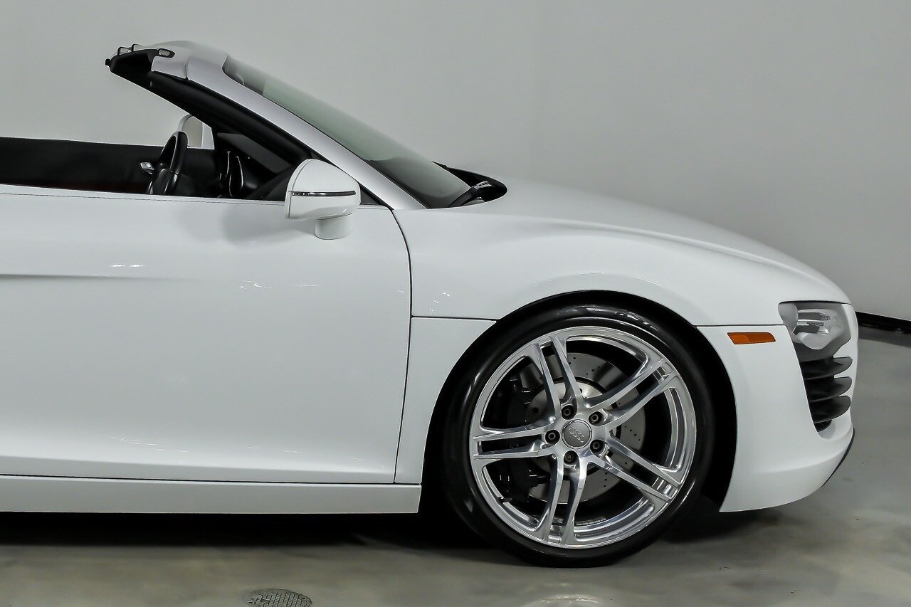 Used 2011 Audi R8 V8 AWD/4WD image 12