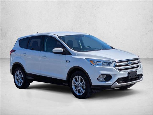 Used 2019 Ford Escape SE video 3