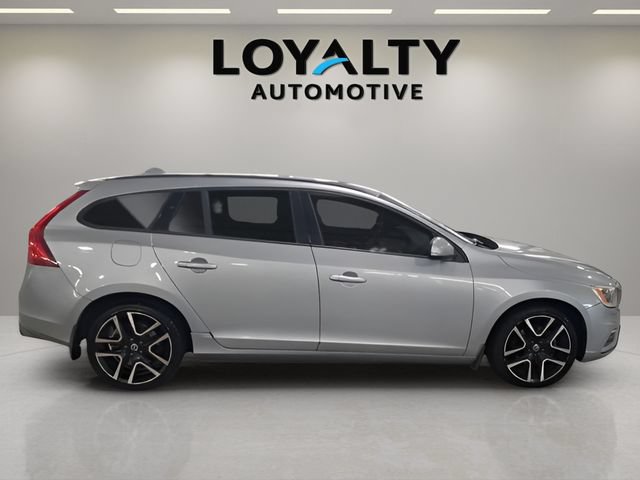 Used 2018 Volvo V60 T5 Dynamic w/ Vision Package FWD image 6