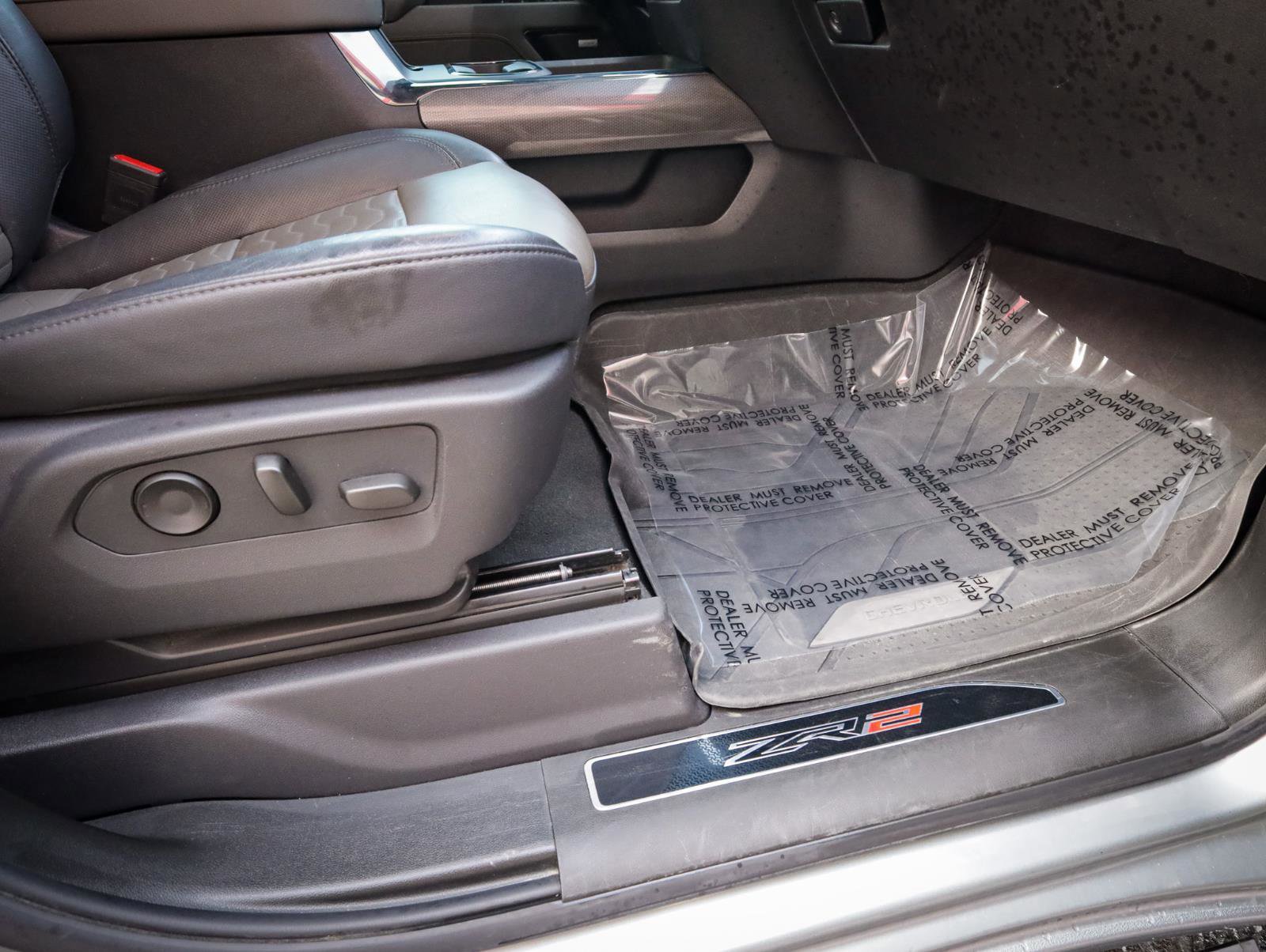 Used 2024 Chevrolet Silverado 2500 ZR2 w/ Technology Package image 26