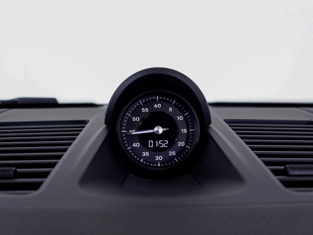 Certified 2024 Porsche 911 Carrera T image 17