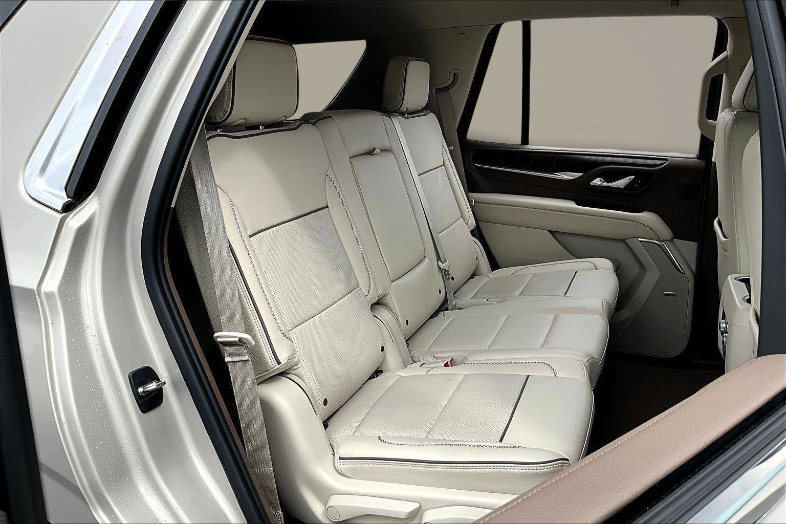 Used 2023 GMC Yukon Denali w/ Max Trailering Package AWD/4WD image 28