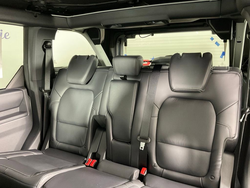 New 2026 Ford Bronco Outer Banks AWD/4WD image 16