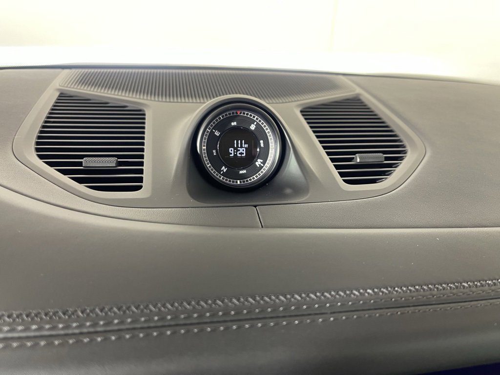 Certified 2025 Porsche Cayenne S image 29