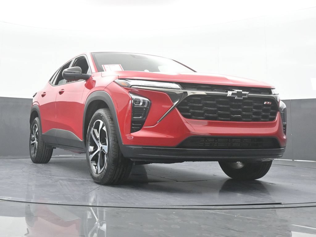 Used 2026 Chevrolet Trax RS FWD image 57