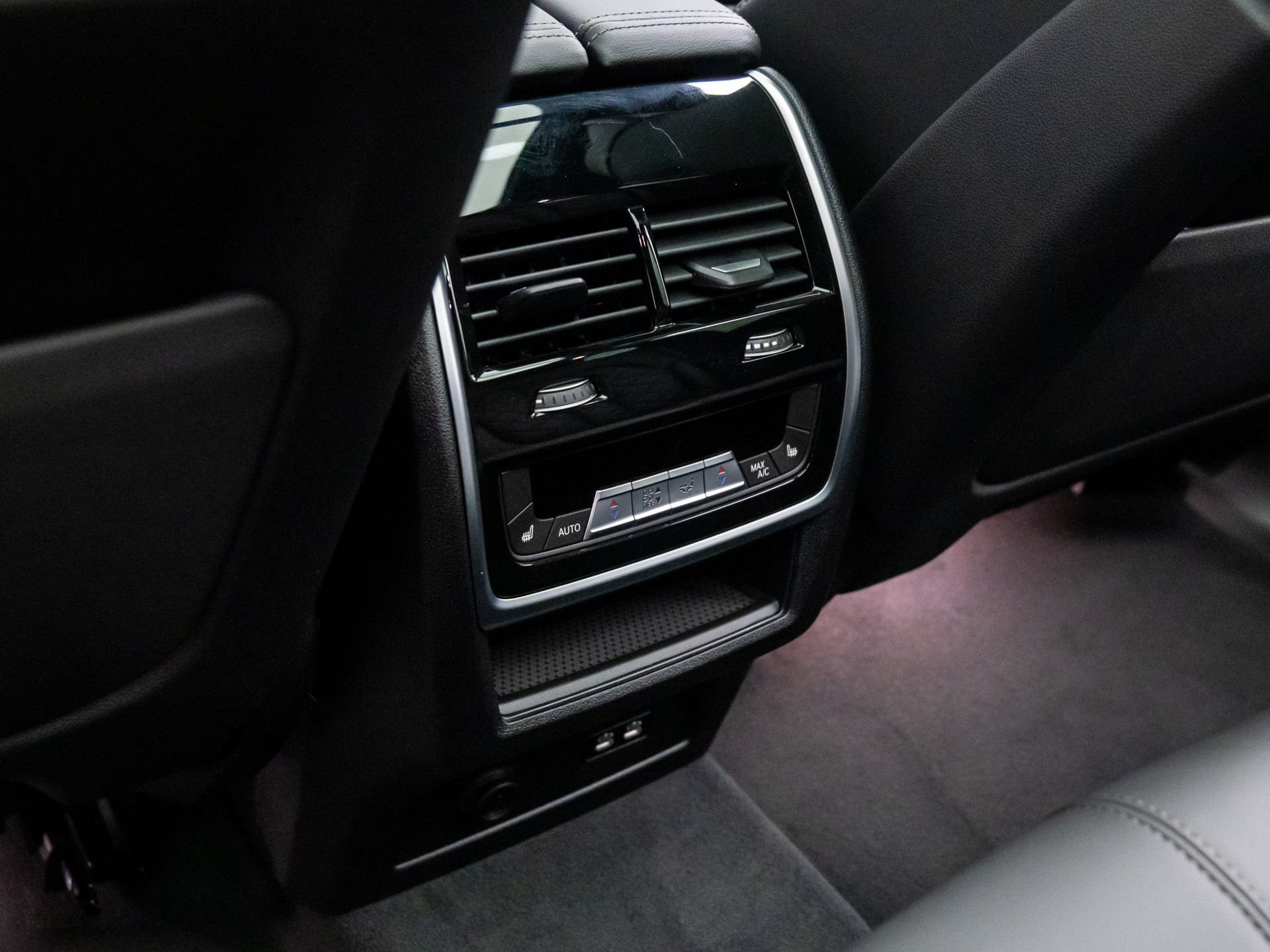 Certified 2026 BMW X5 xDrive40i AWD/4WD image 19