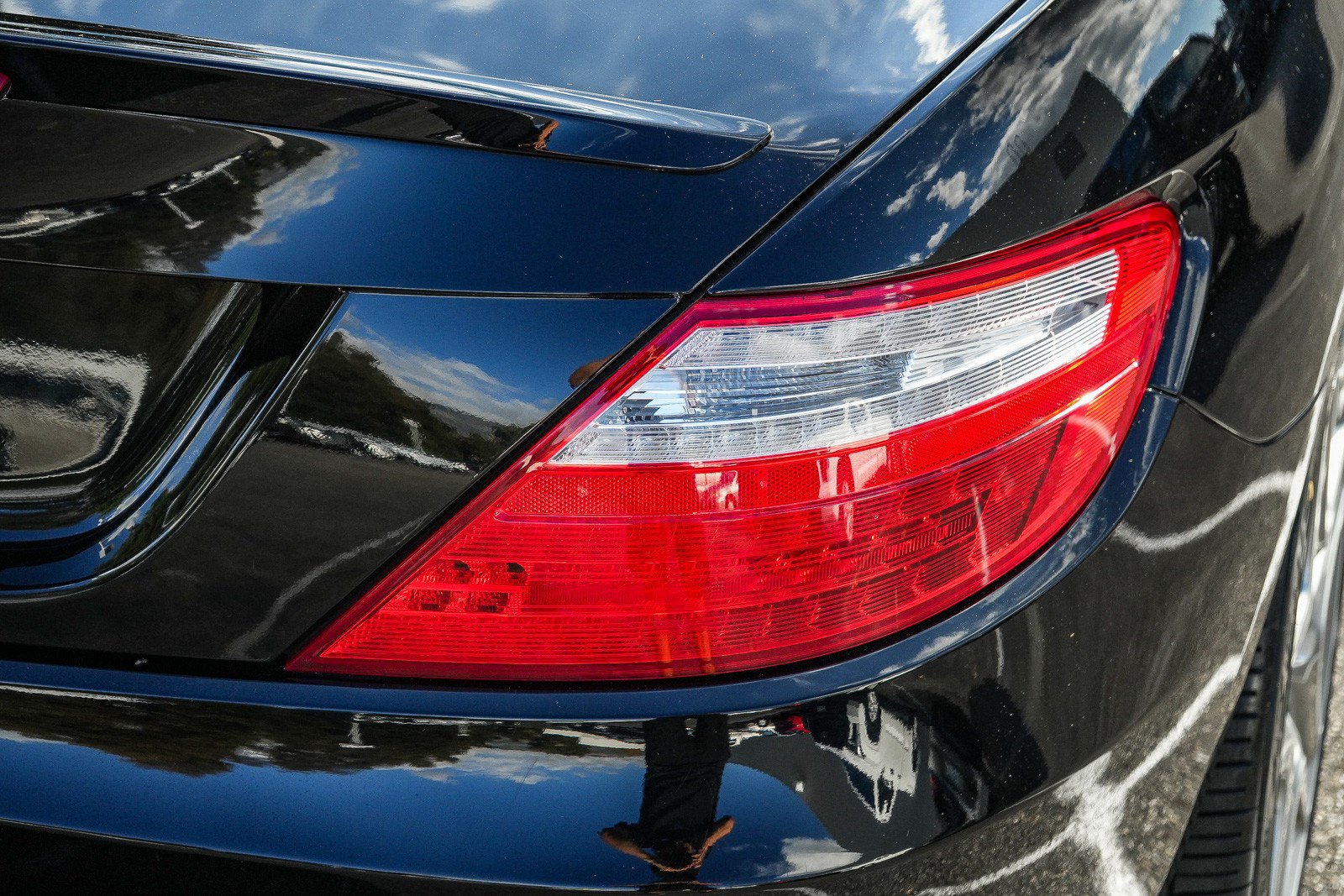 Used 2013 Mercedes-Benz SLK 250 image 7