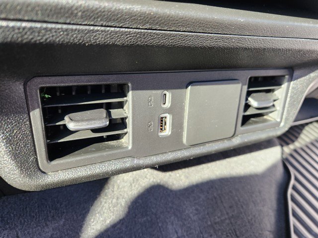 Used 2025 Chevrolet Silverado 2500 Custom w/ Custom Value Package image 23