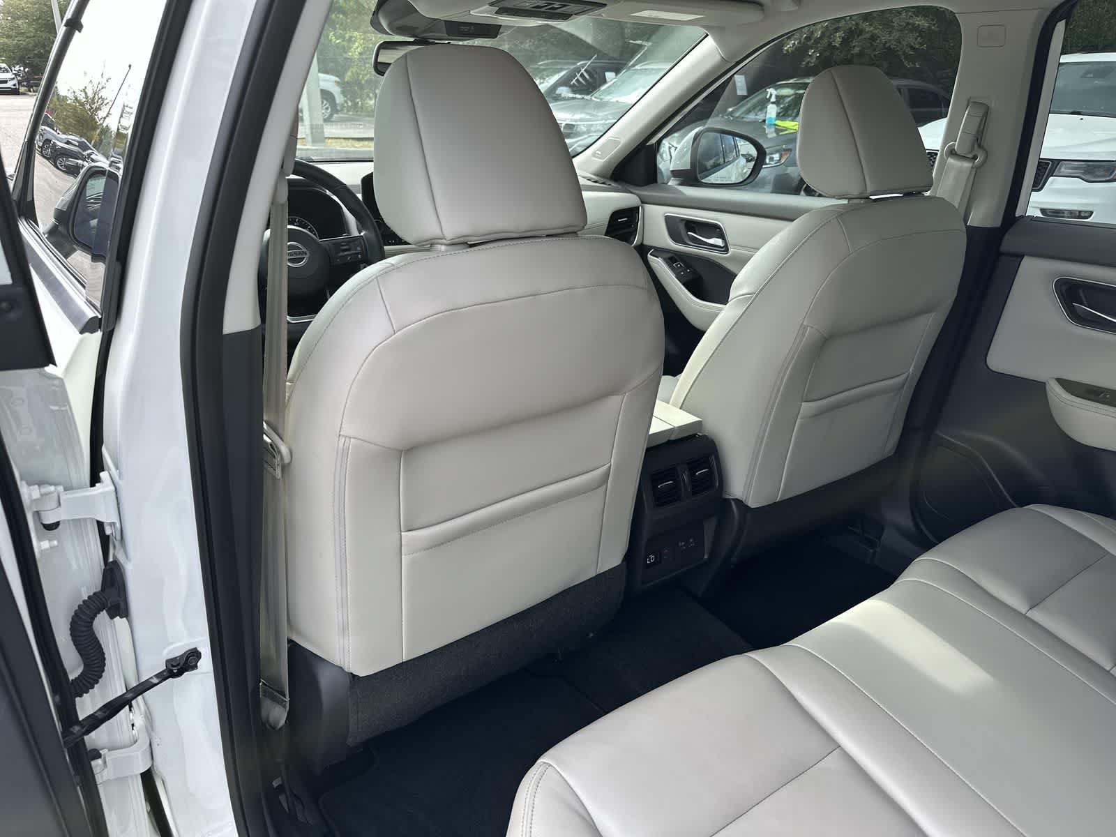 Used 2021 Nissan Rogue SL w/ Premium Package AWD/4WD image 17