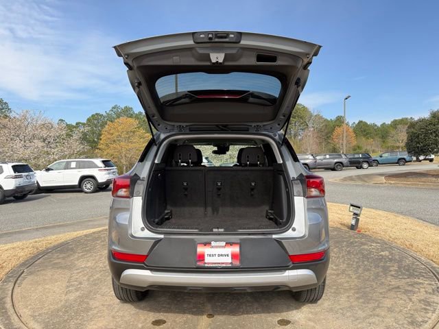 Used 2025 Chevrolet TrailBlazer LT image 31