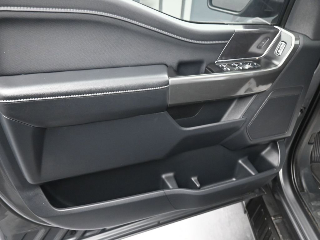 Used 2023 Ford F150 XLT w/ Equipment Group 302A High image 5