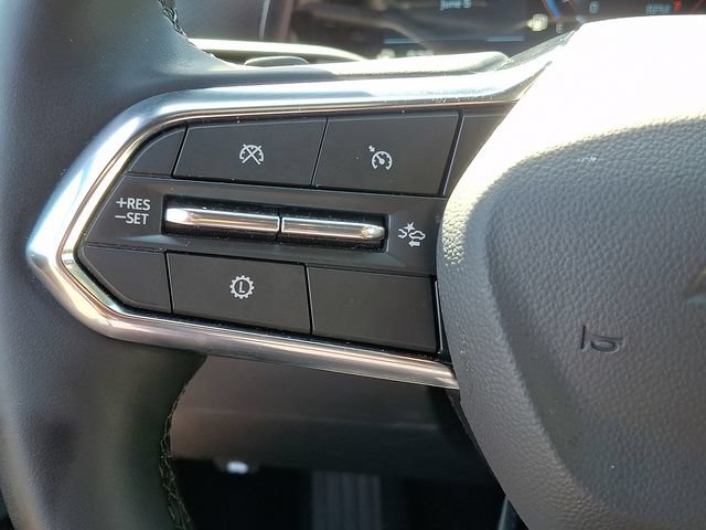 Used 2026 Chevrolet Equinox LT FWD image 17