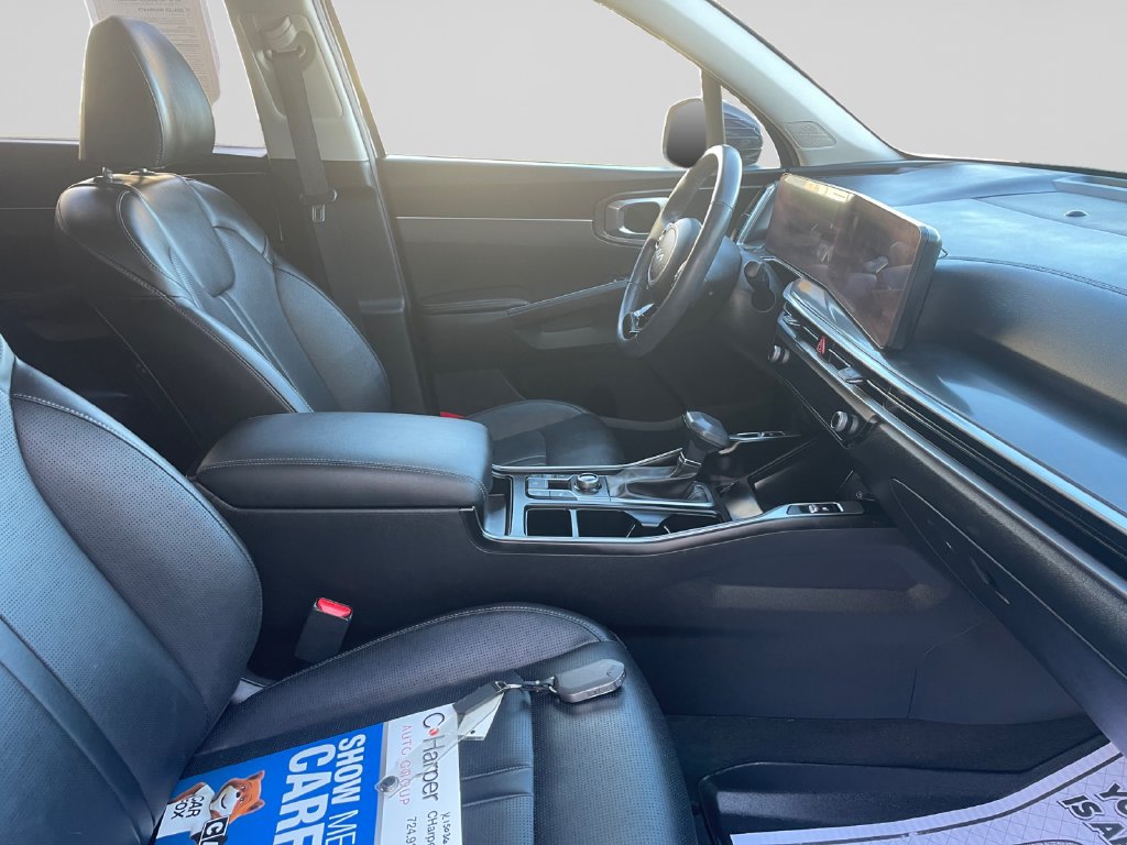 Certified 2024 Kia Sorento S w/ Panoramic Sunroof Package AWD/4WD image 11