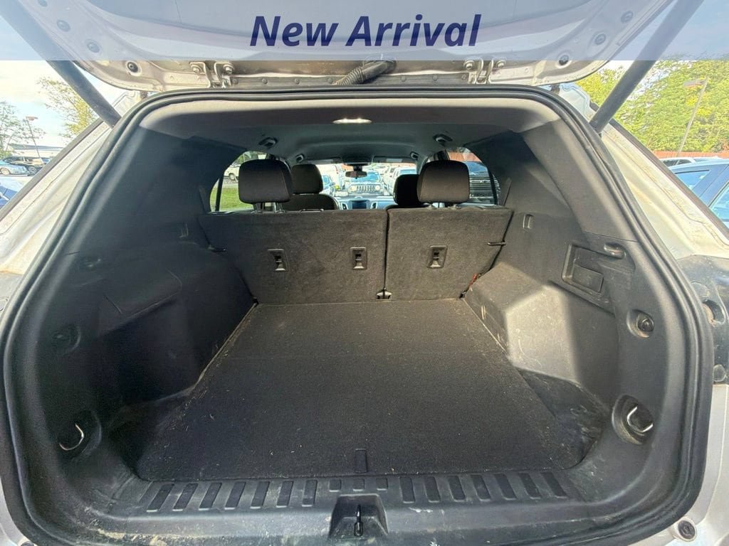 Used 2021 Chevrolet Equinox LT FWD image 10