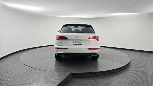 Used 2023 Audi Q5 2.0T Premium Plus w/ Premium Plus Package AWD/4WD image 7
