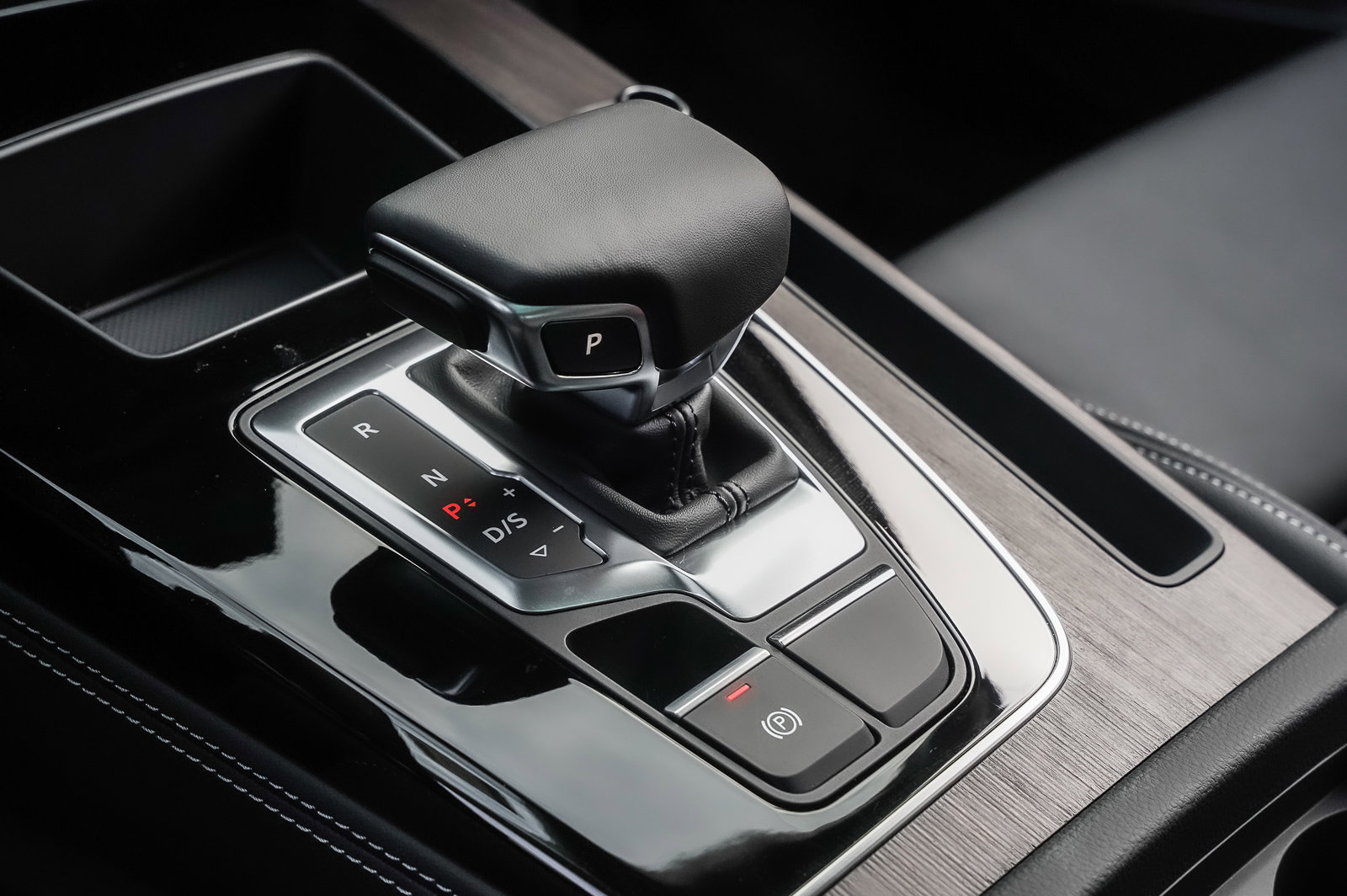 Used 2024 Audi Q5 e Premium Plus image 14