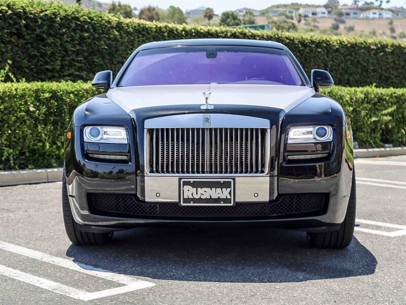 Used 2012 Rolls-Royce Ghost RWD image 2