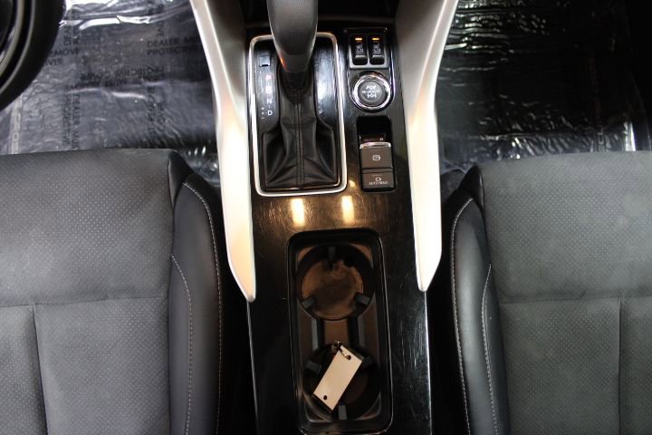 Used 2024 Mitsubishi Eclipse Cross SE image 32