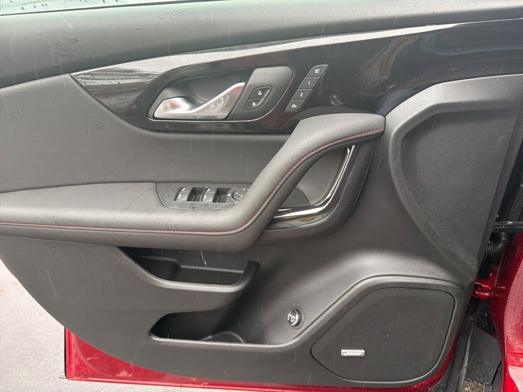 New 2025 Chevrolet Blazer RS w/ Driver Confidence II Package image 17