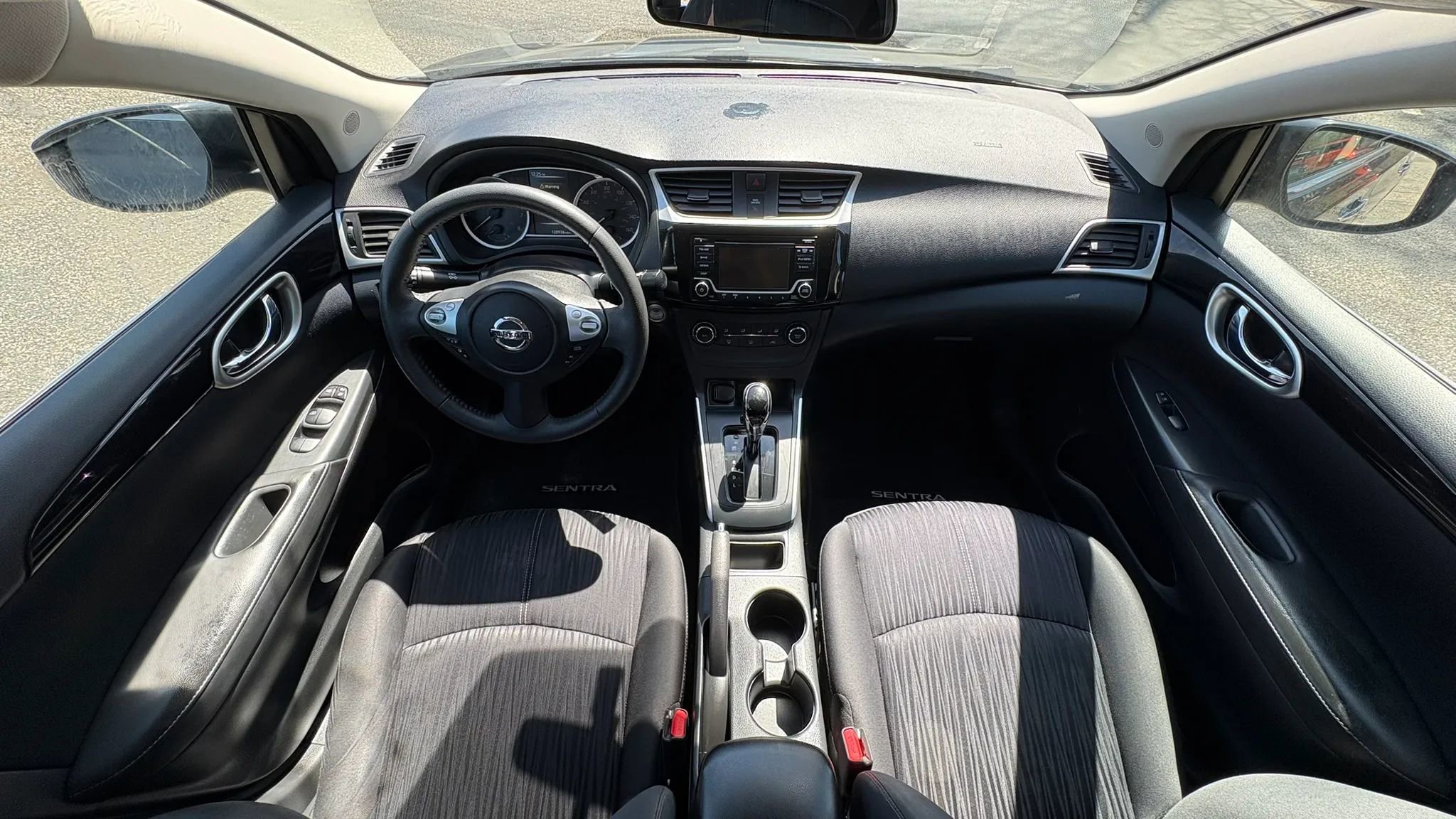 Used 2017 Nissan Sentra SV FWD image 21