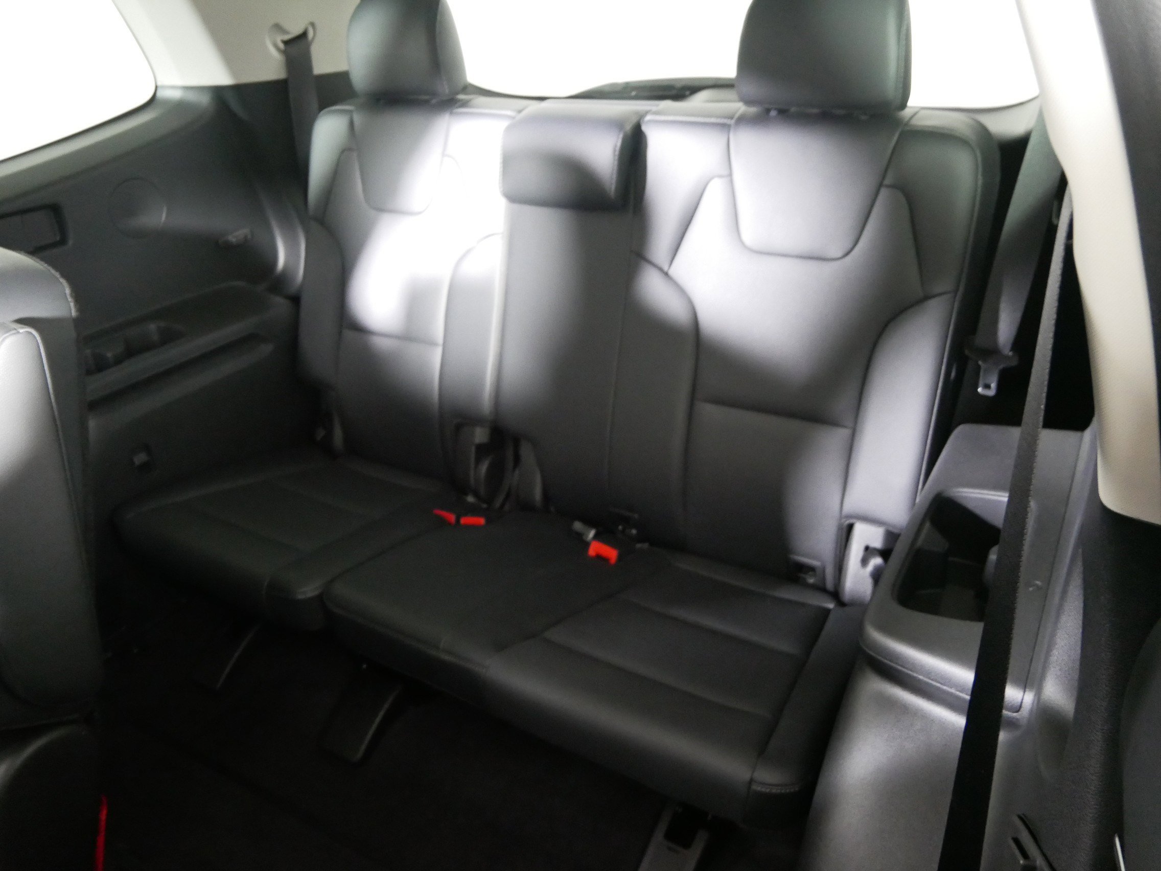 Used 2024 Kia Telluride EX w/ EX Captain's Chair Package image 33
