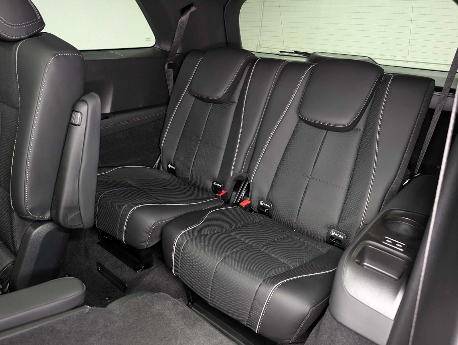 New 2026 Mercedes-Benz GLS 450 4MATIC image 17