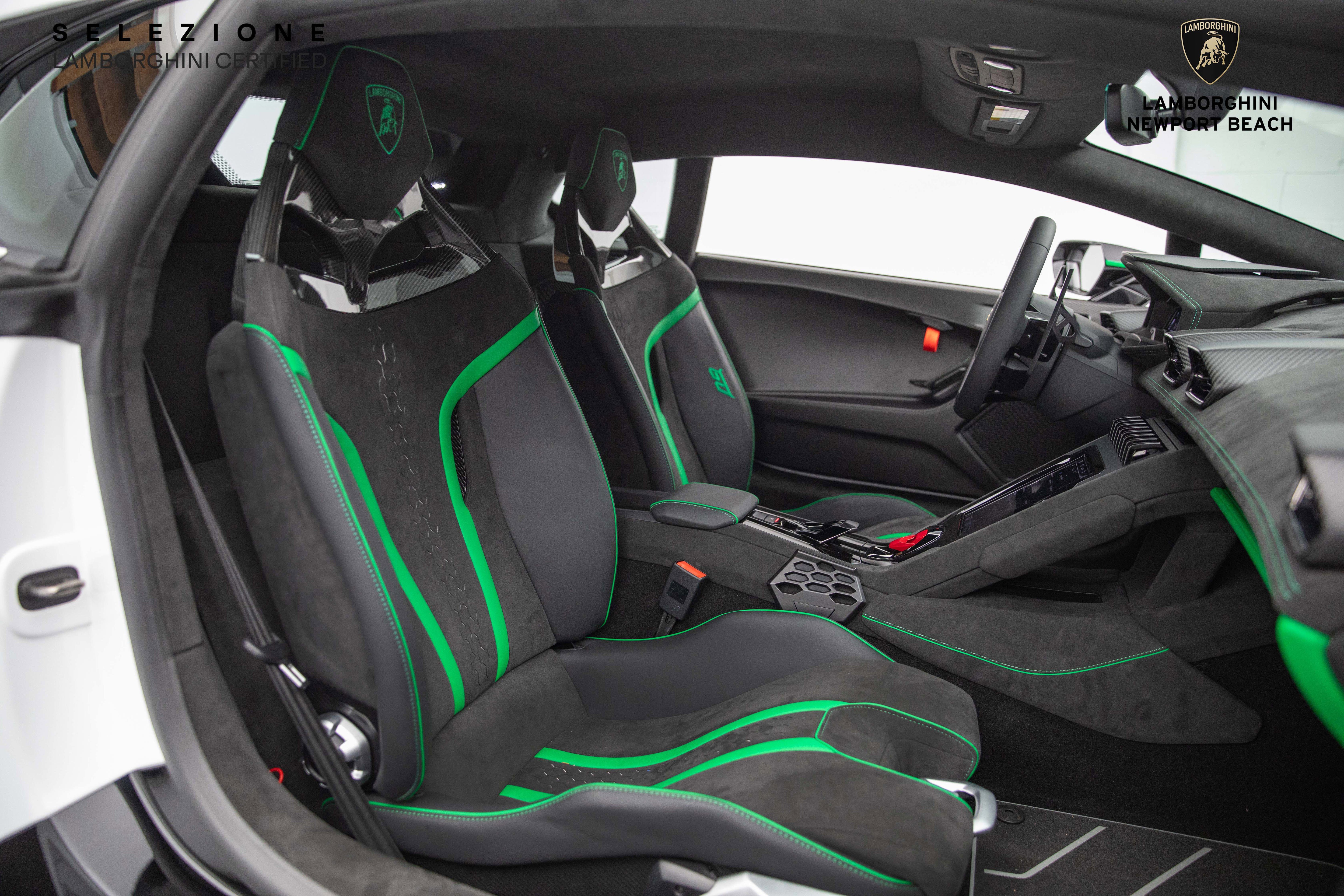 Used 2023 Lamborghini Huracan Tecnica image 22