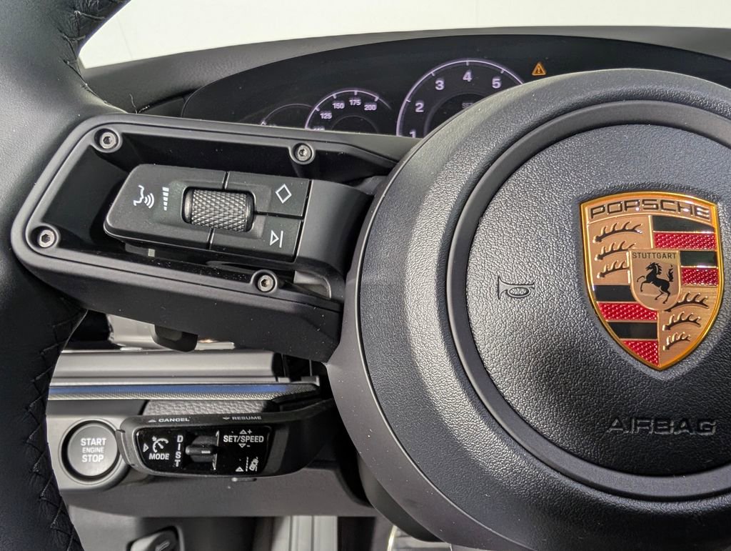 New 2026 Porsche Panamera image 36