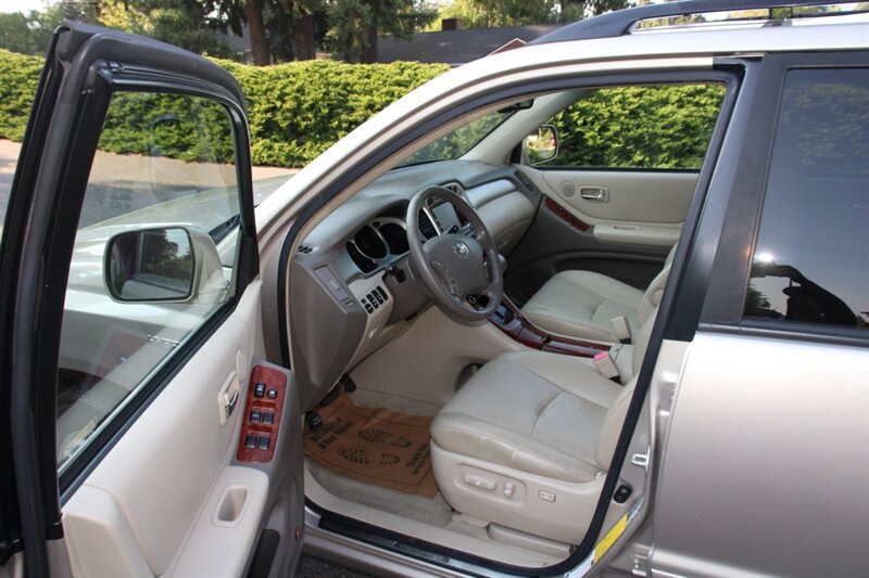 Used 2007 Toyota Highlander Limited AWD/4WD image 5